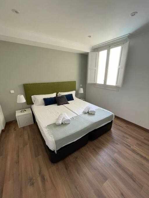 Apartamento IV Alcalaretiro Ideal Parejas Madrid Dış mekan fotoğraf