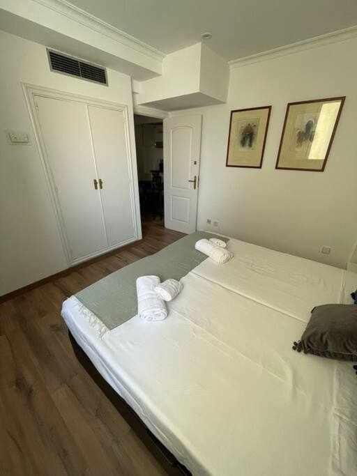 Apartamento IV Alcalaretiro Ideal Parejas Madrid Dış mekan fotoğraf