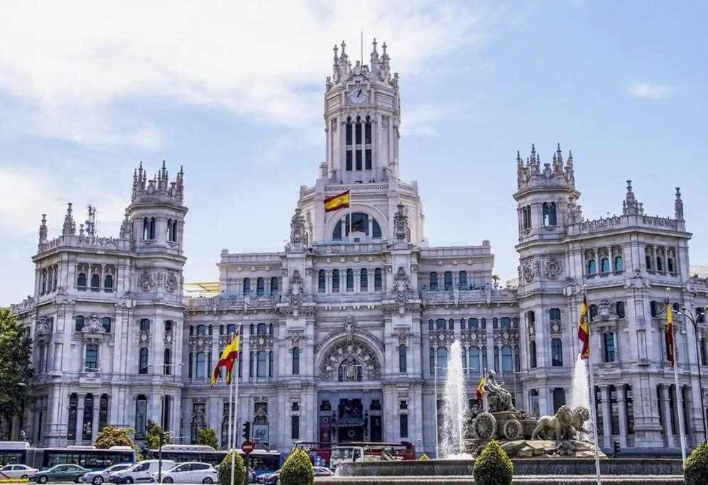 Apartamento IV Alcalaretiro Ideal Parejas Madrid Dış mekan fotoğraf